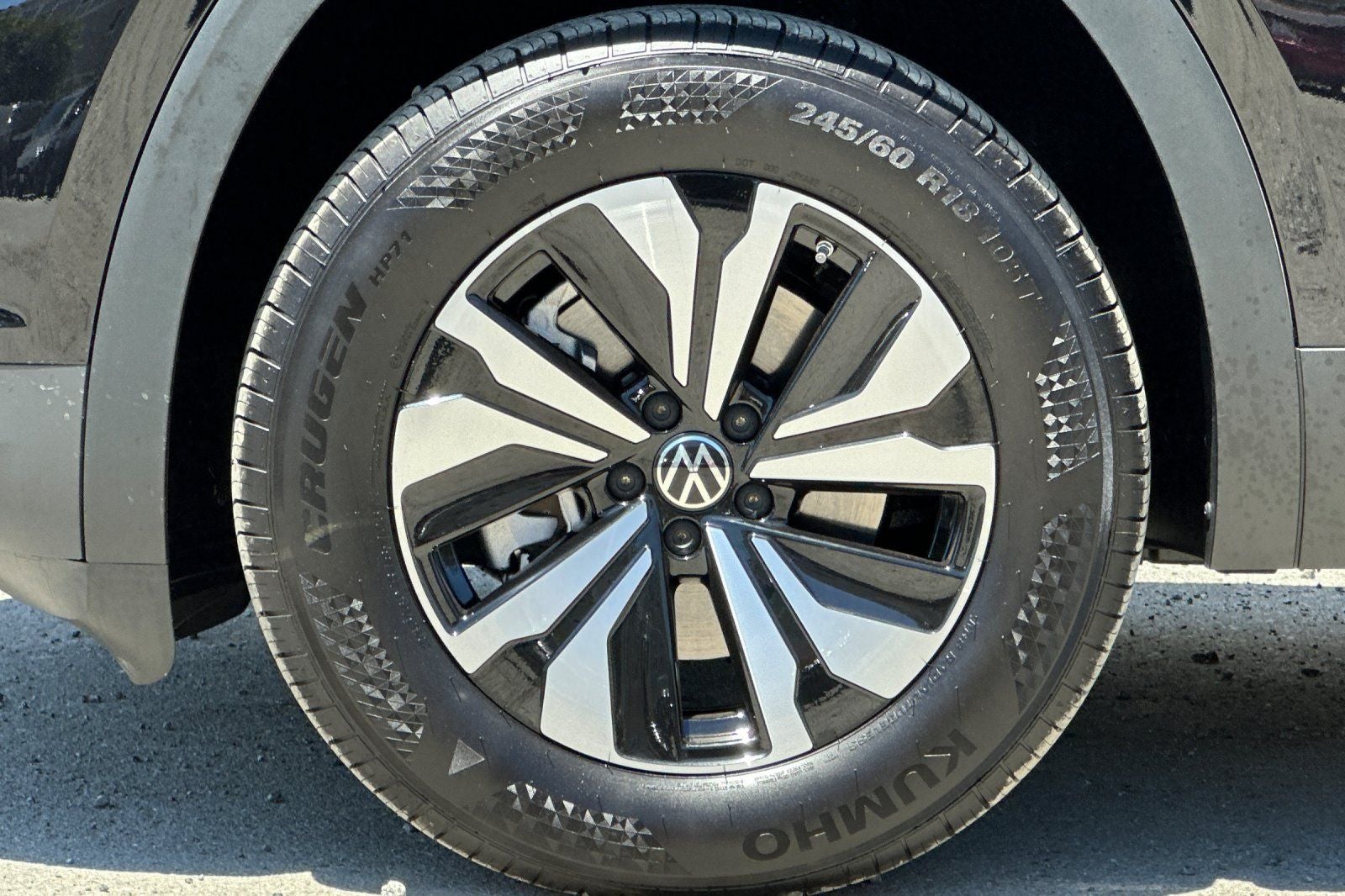2026 Volkswagen Atlas Cross Sport SE