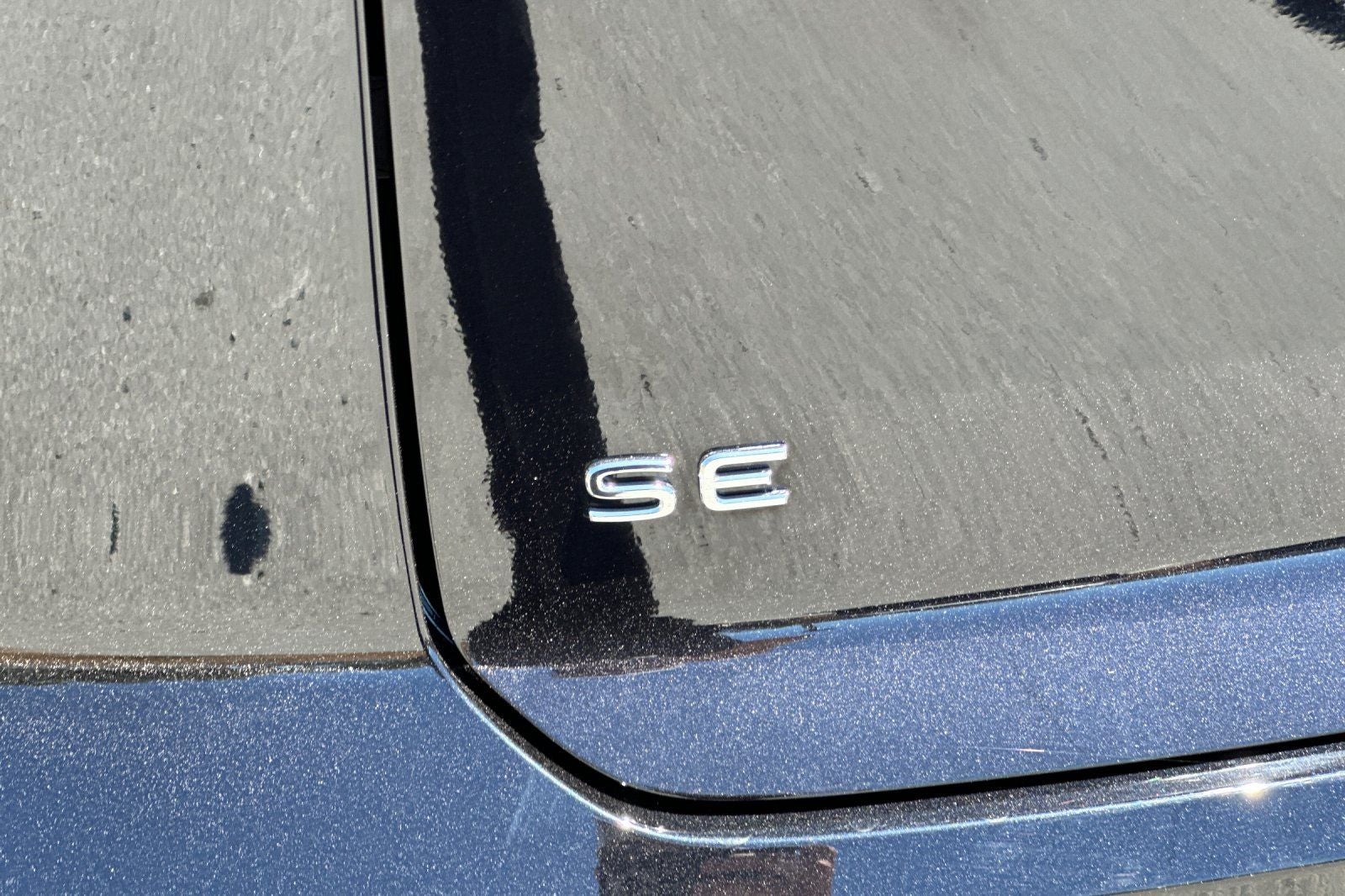 2026 Volkswagen Atlas Cross Sport SE