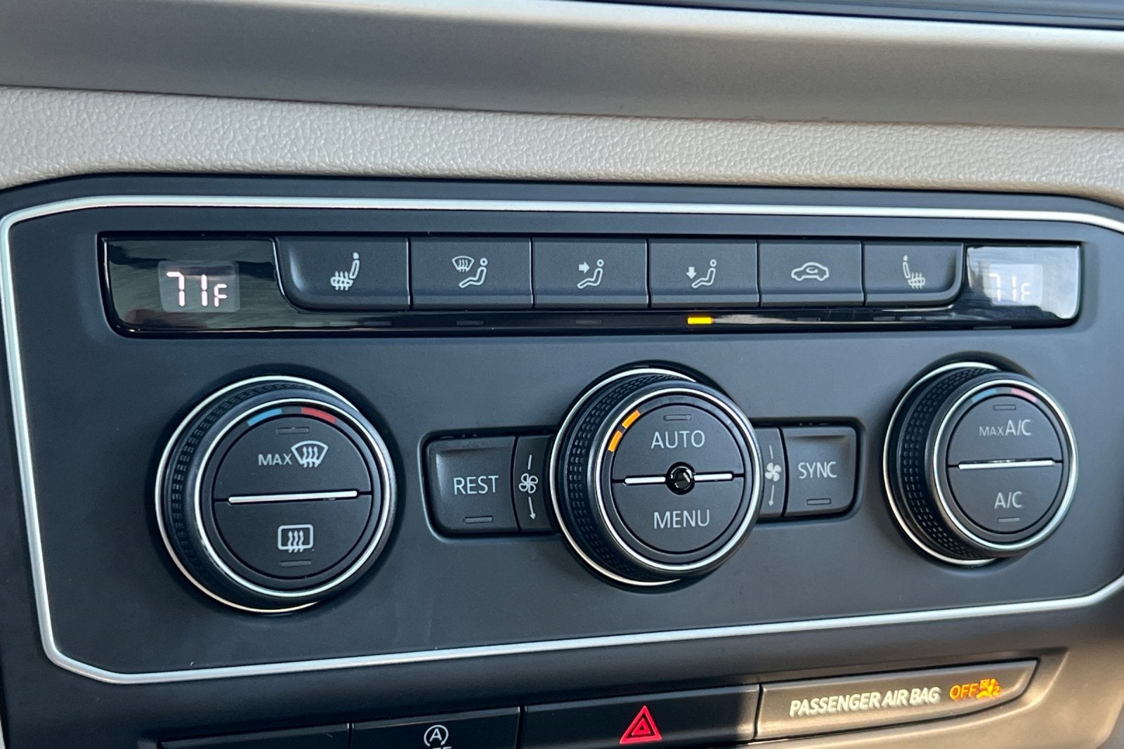 2021 Volkswagen Atlas 3.6L V6 SE w/Technology