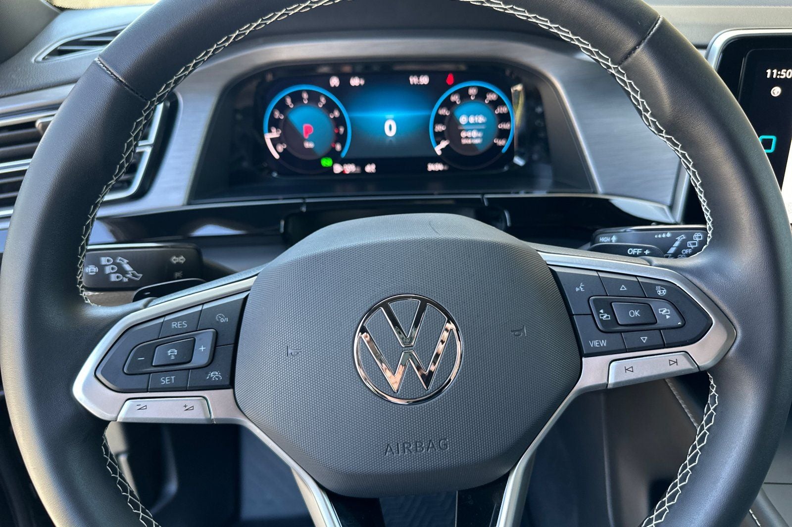 2026 Volkswagen Atlas Cross Sport SE