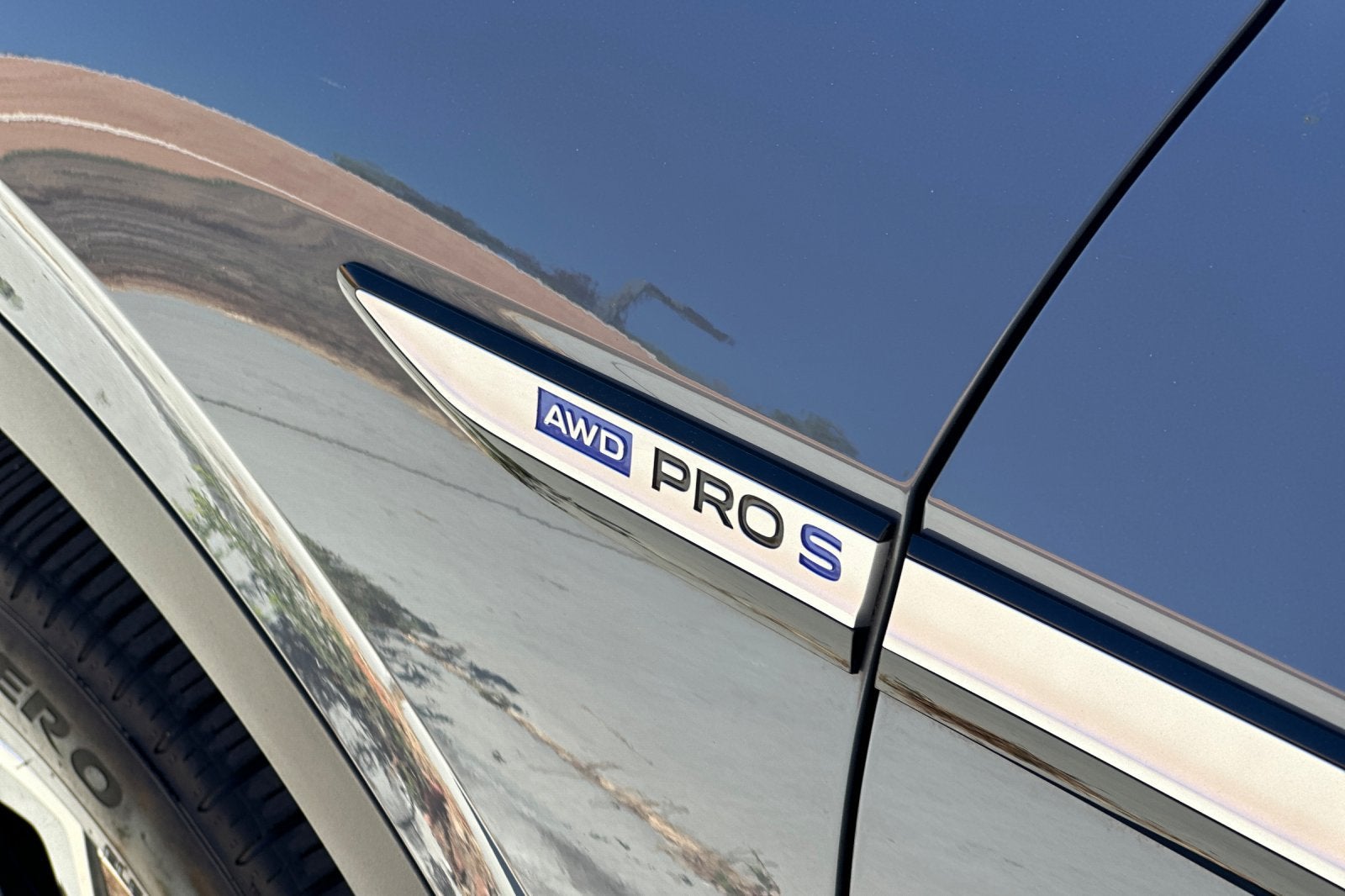 2023 Volkswagen ID.4 AWD Pro S