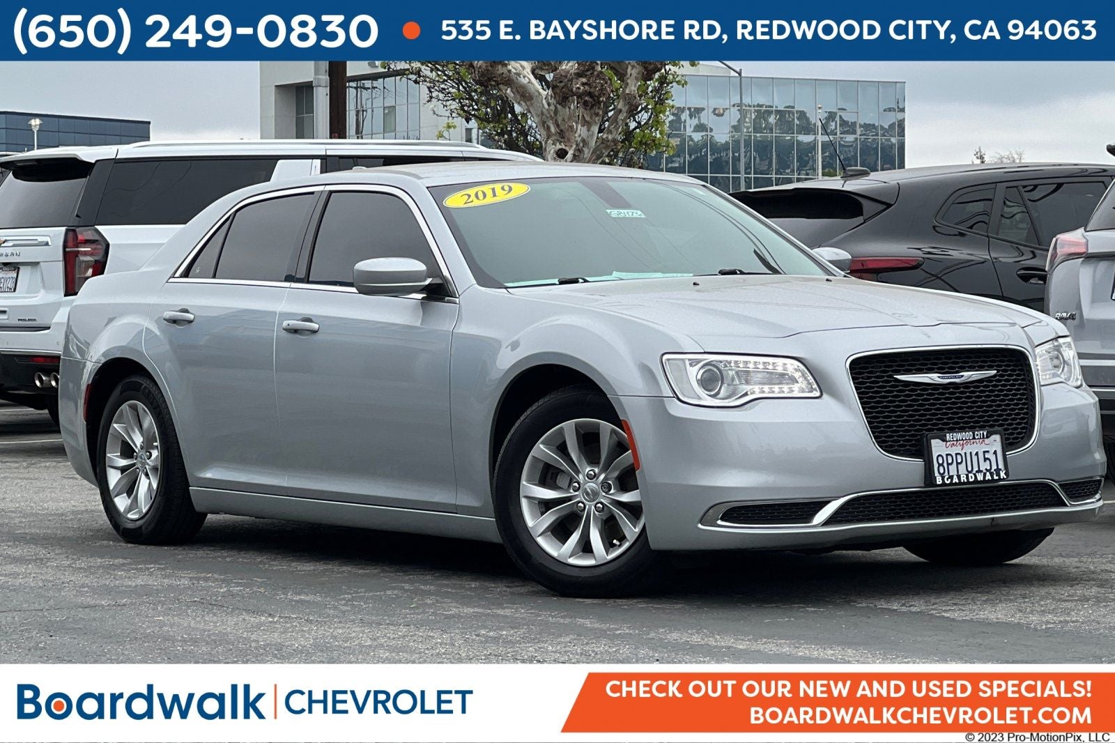2019 Chrysler 300 Touring