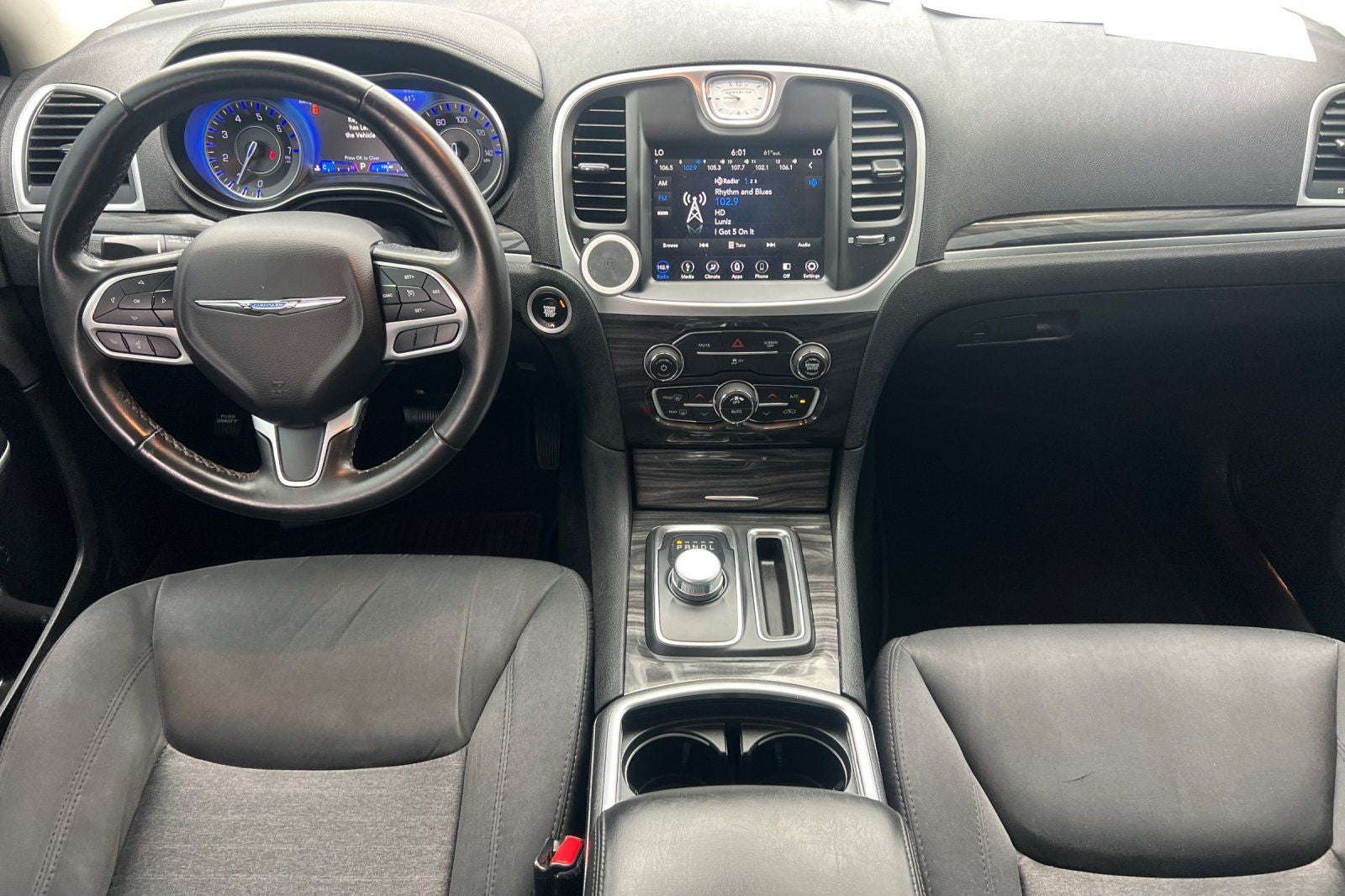 2019 Chrysler 300 Touring