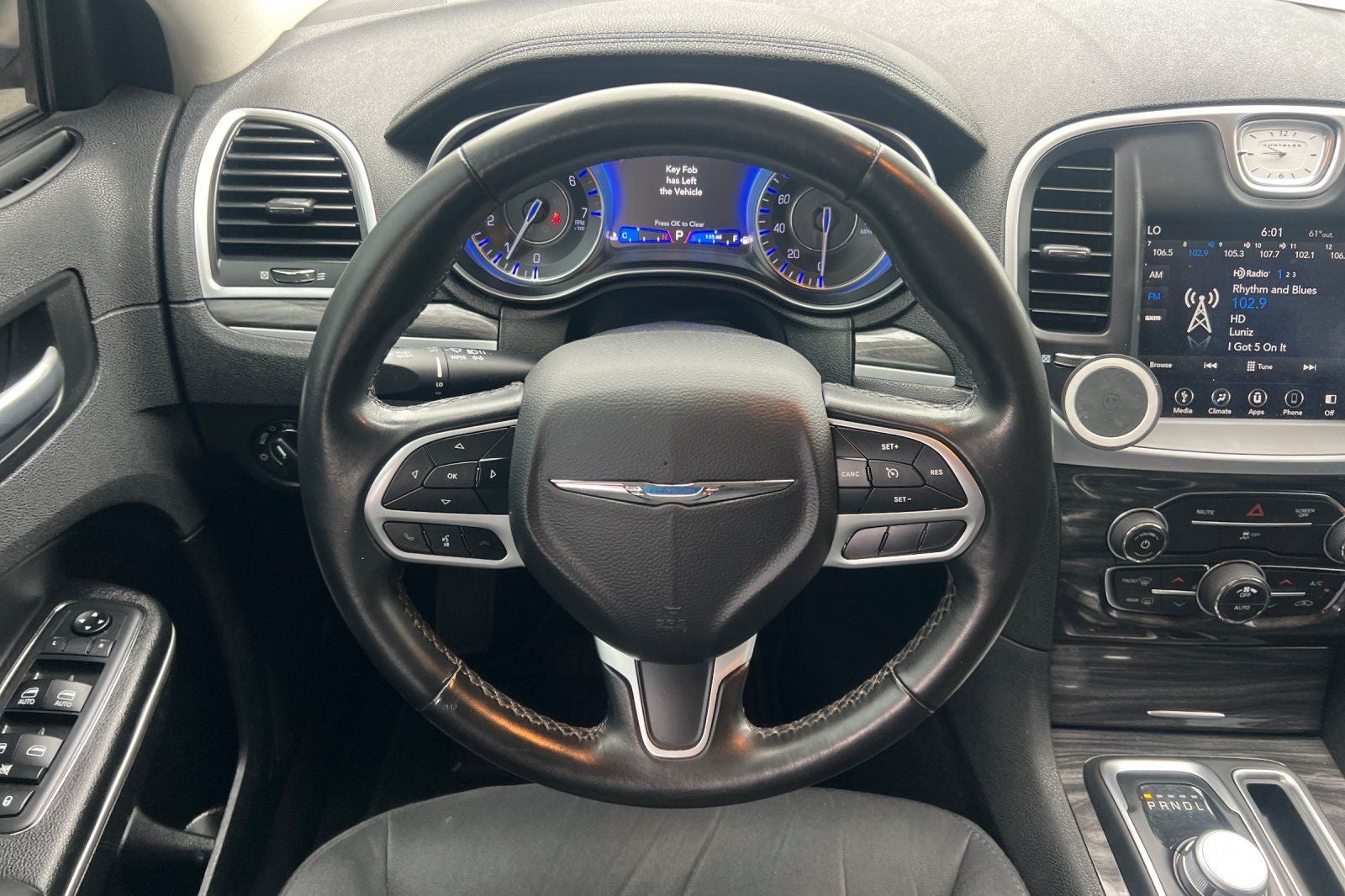 2019 Chrysler 300 Touring