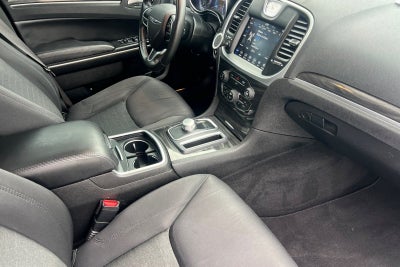 2019 Chrysler 300 Touring