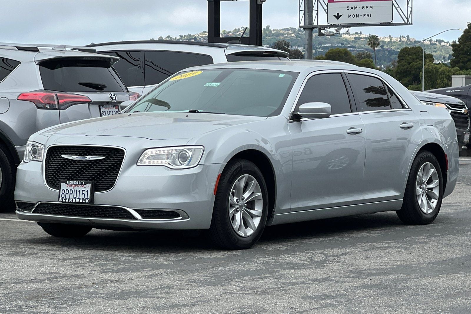 2019 Chrysler 300 Touring