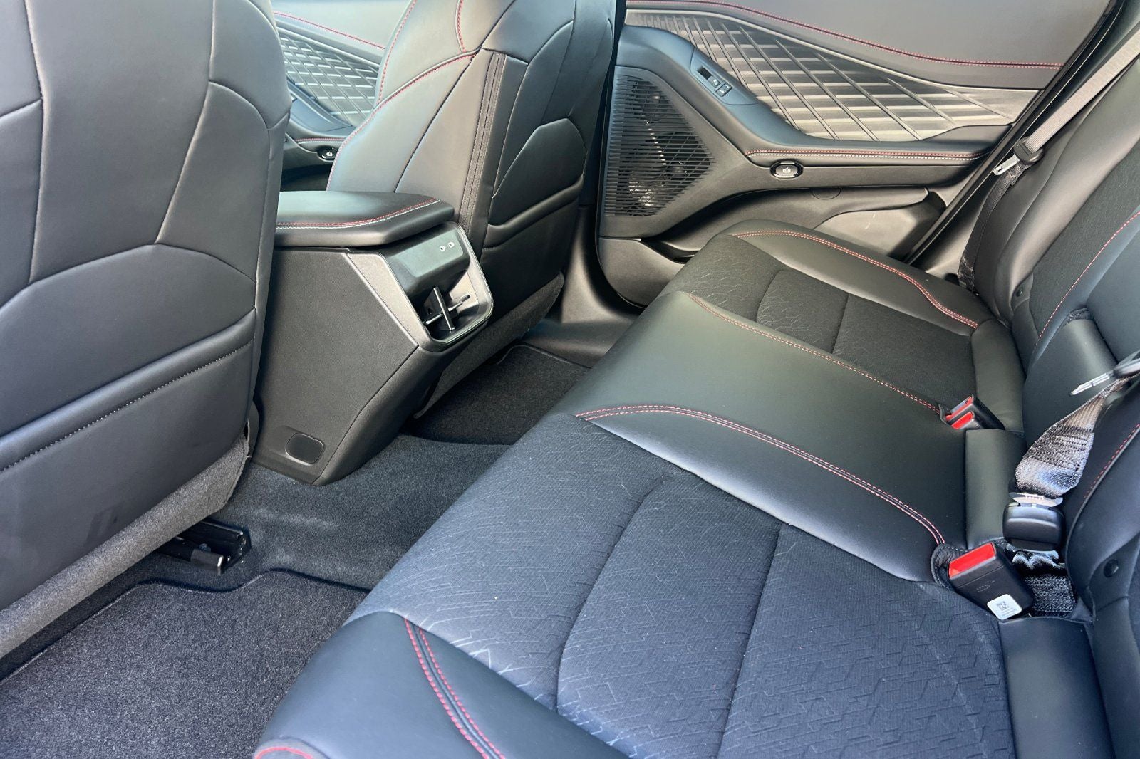 2026 Dodge Charger CHARGER R/T 4-DOOR AWD