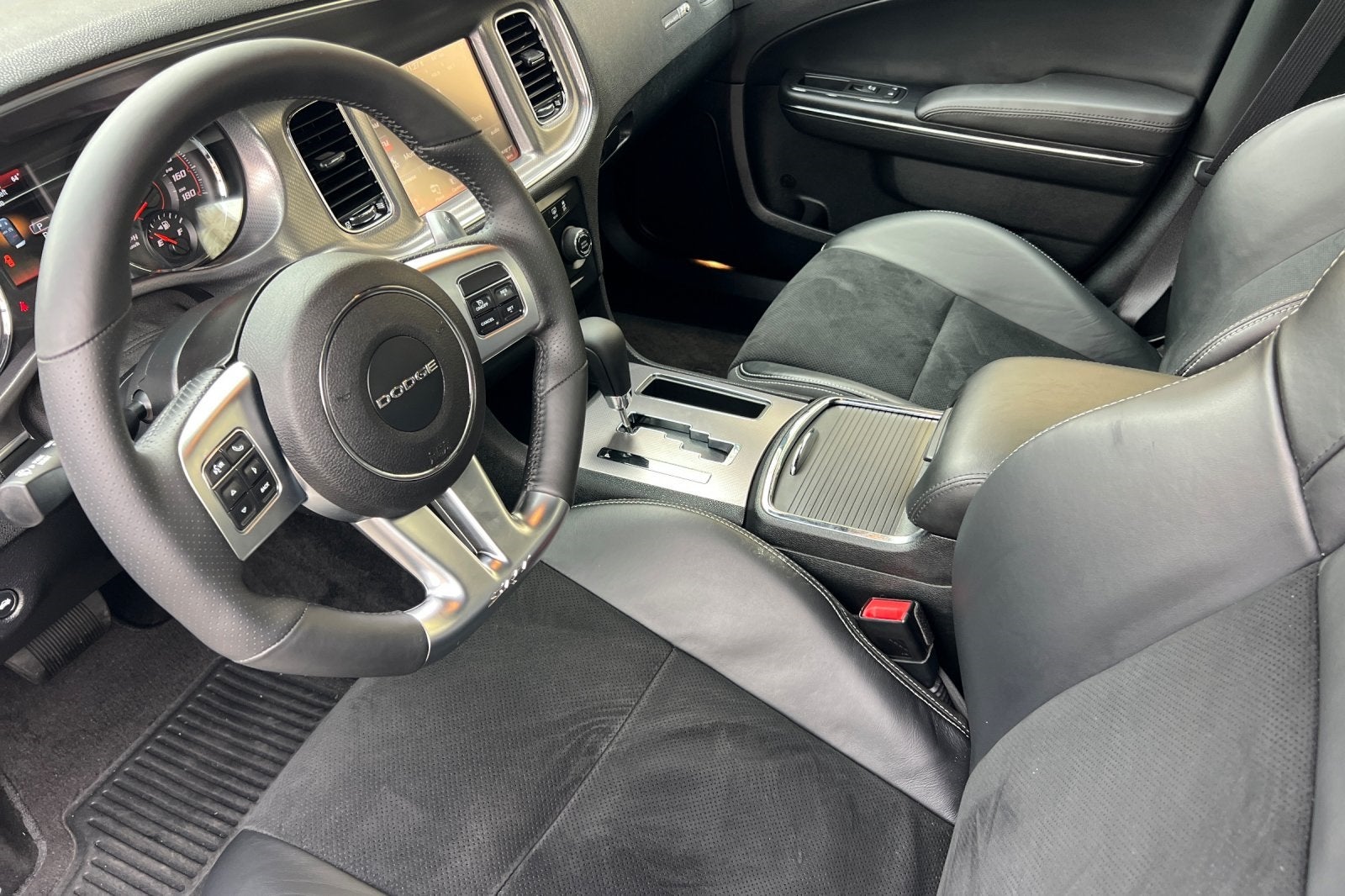 2014 Dodge Charger SRT8 Super Bee