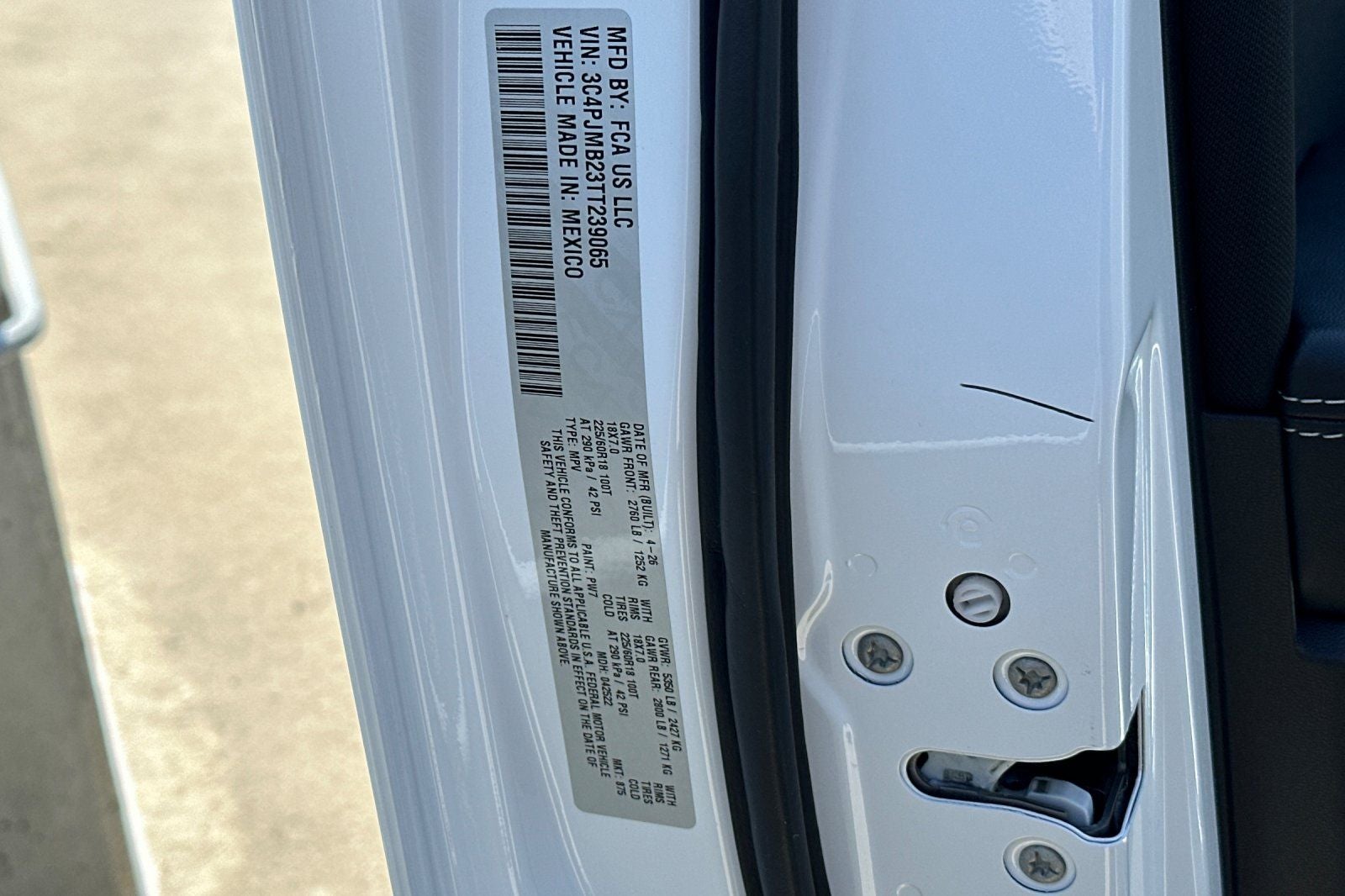 2026 Jeep Cherokee CHEROKEE LAREDO 4X4