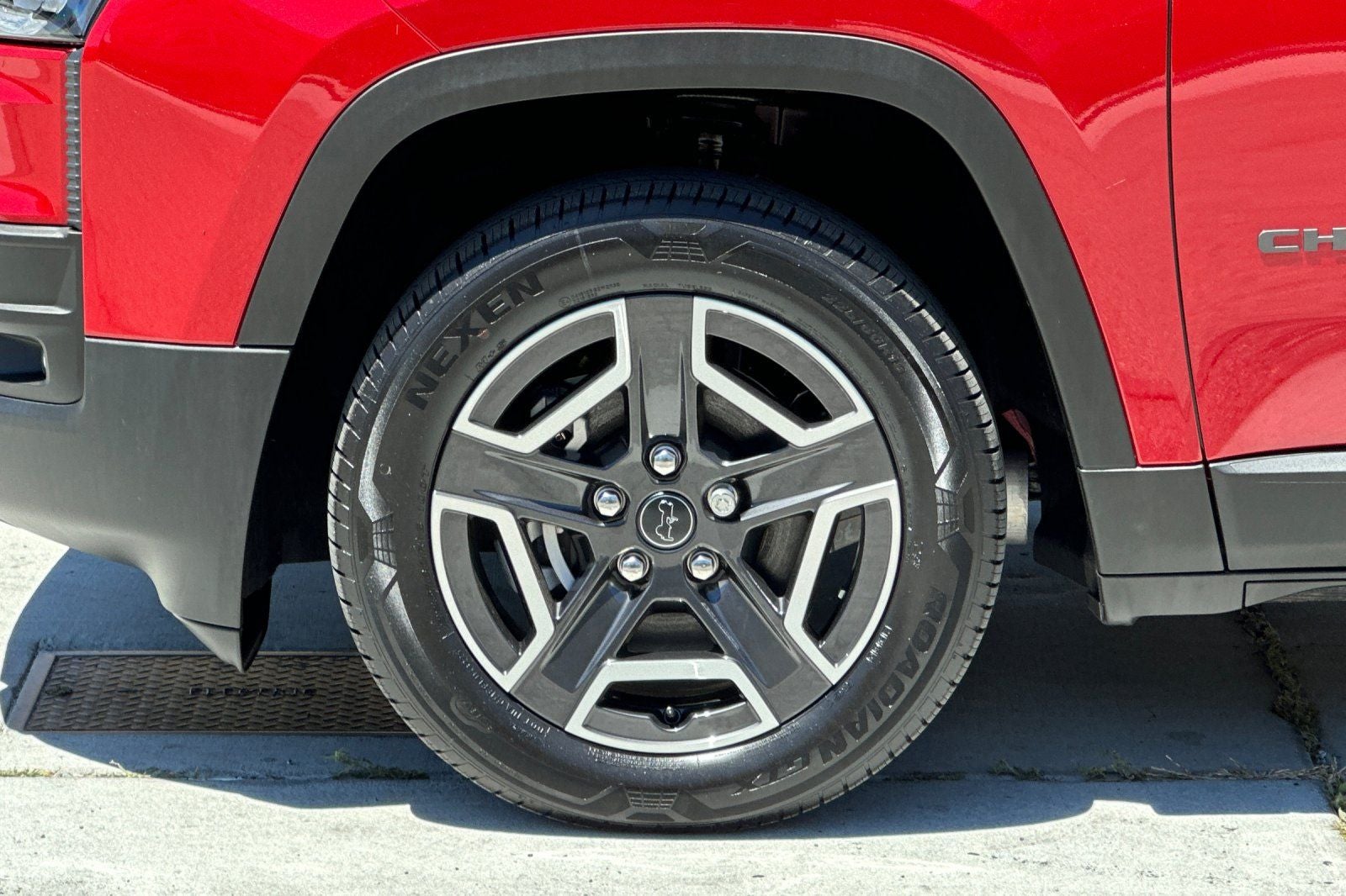 2026 Jeep Cherokee CHEROKEE LAREDO 4X4