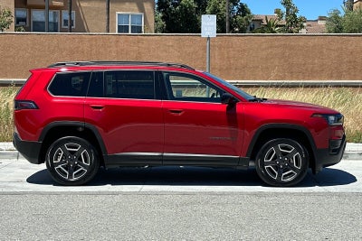 2026 Jeep Cherokee CHEROKEE LAREDO 4X4