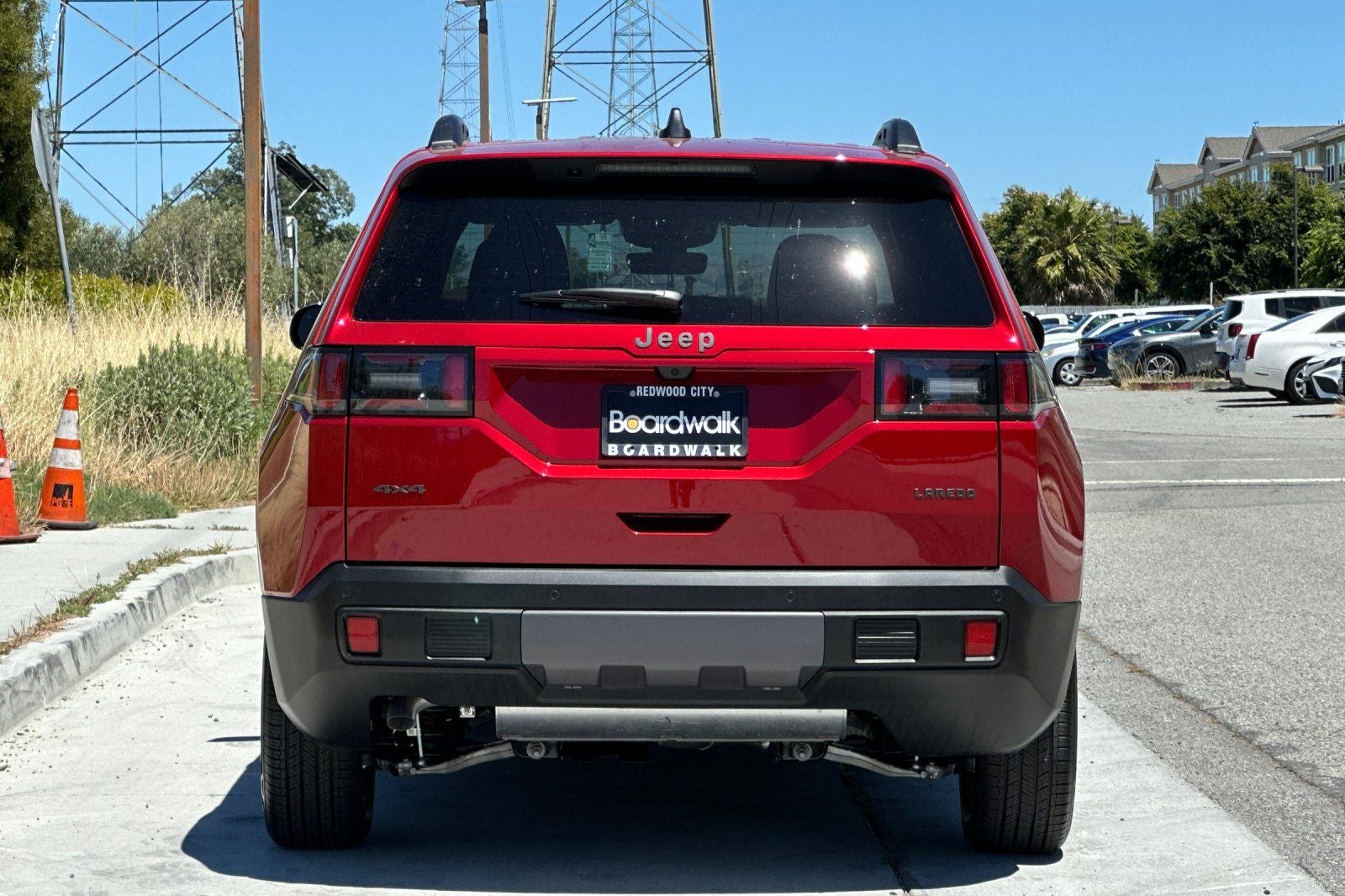 2026 Jeep Cherokee CHEROKEE LAREDO 4X4