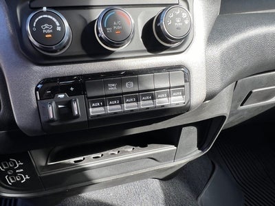 2024 RAM Ram 3500 RAM 3500 TRADESMAN CREW CAB 4X4 8' BOX