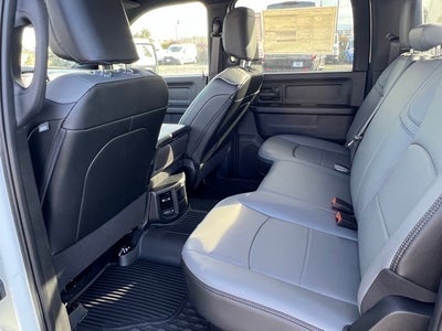 2024 RAM Ram 3500 RAM 3500 TRADESMAN CREW CAB 4X4 8' BOX