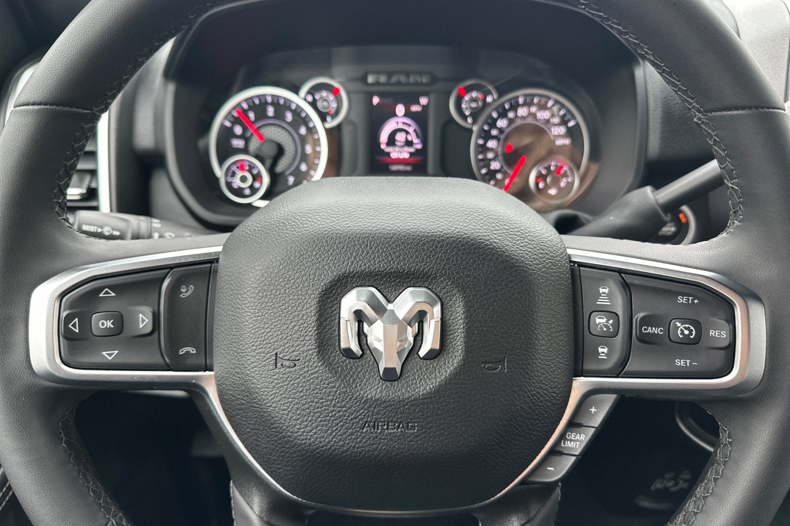 2026 RAM 2500 Big Horn Crew Cab 4x4 6'4' Box