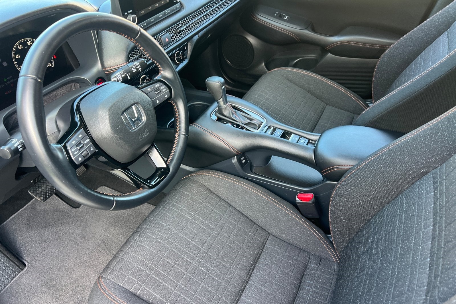 2025 Honda HR-V 2WD Sport