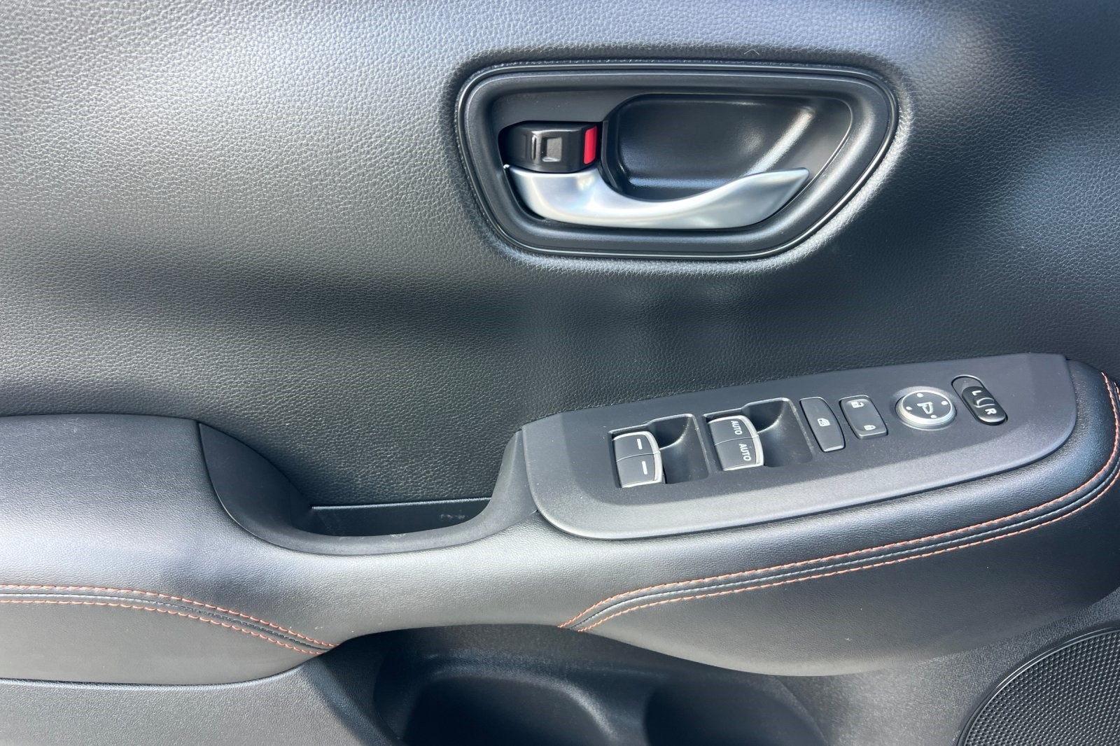 2025 Honda HR-V 2WD Sport