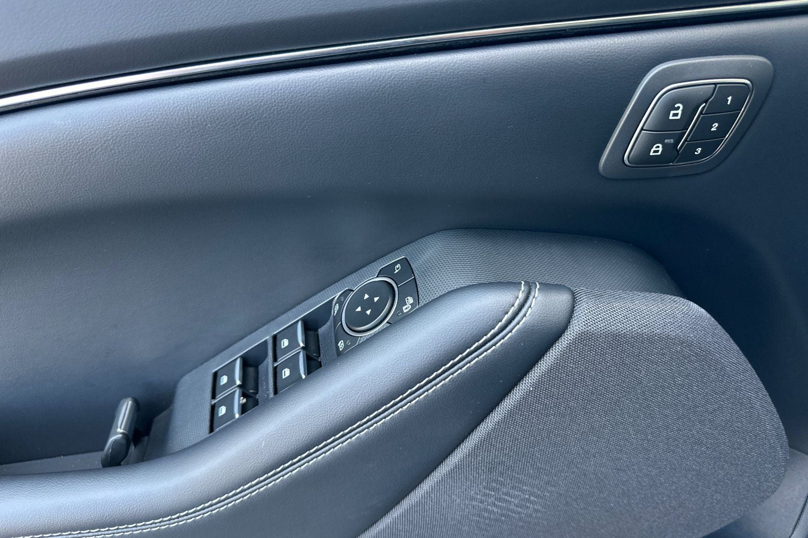 2023 Ford Mustang Mach-E California Route 1