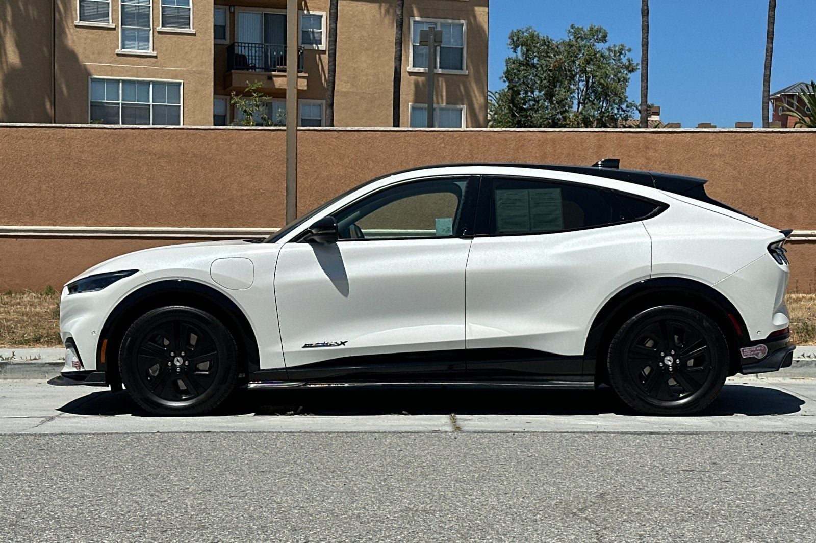 2023 Ford Mustang Mach-E California Route 1