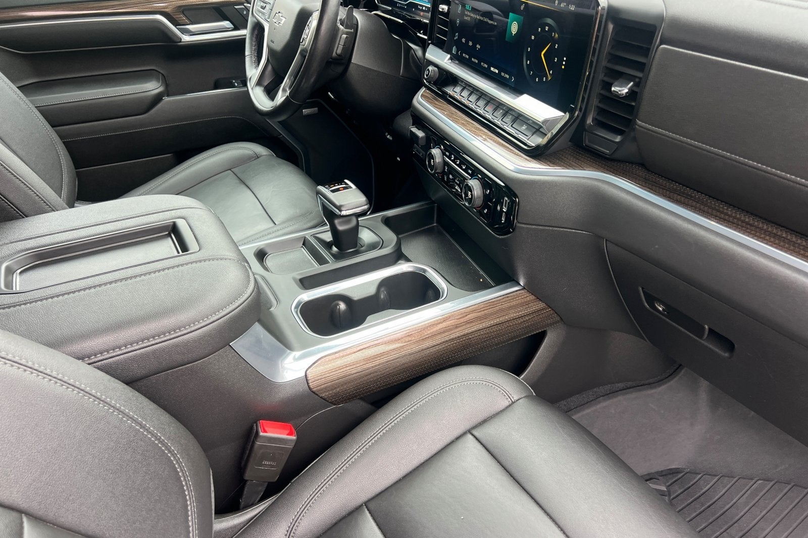 2022 Chevrolet Silverado 1500 4WD Crew Cab Short Bed LT Trail Boss