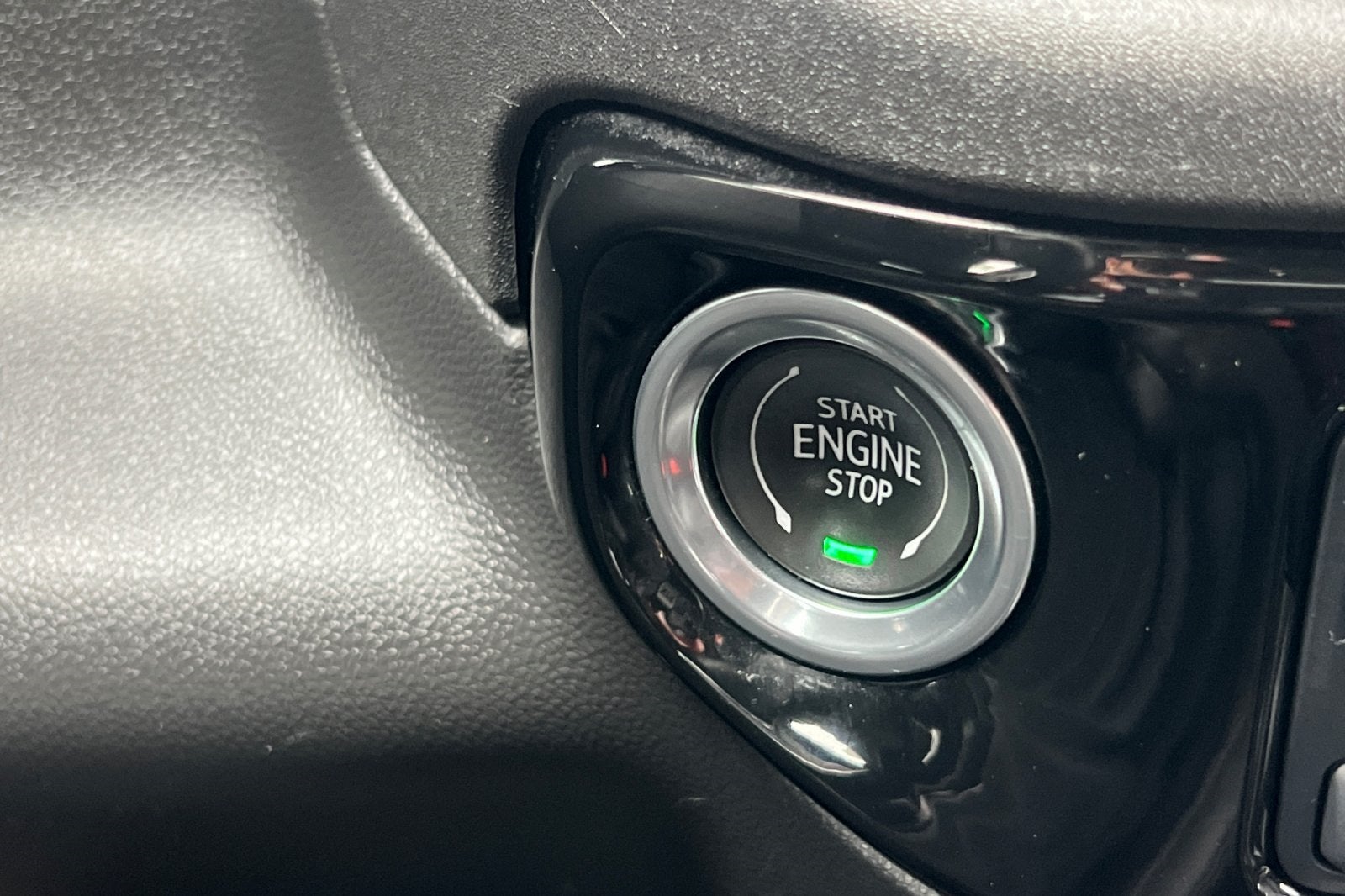 2022 Chevrolet Silverado 1500 4WD Crew Cab Short Bed LT Trail Boss