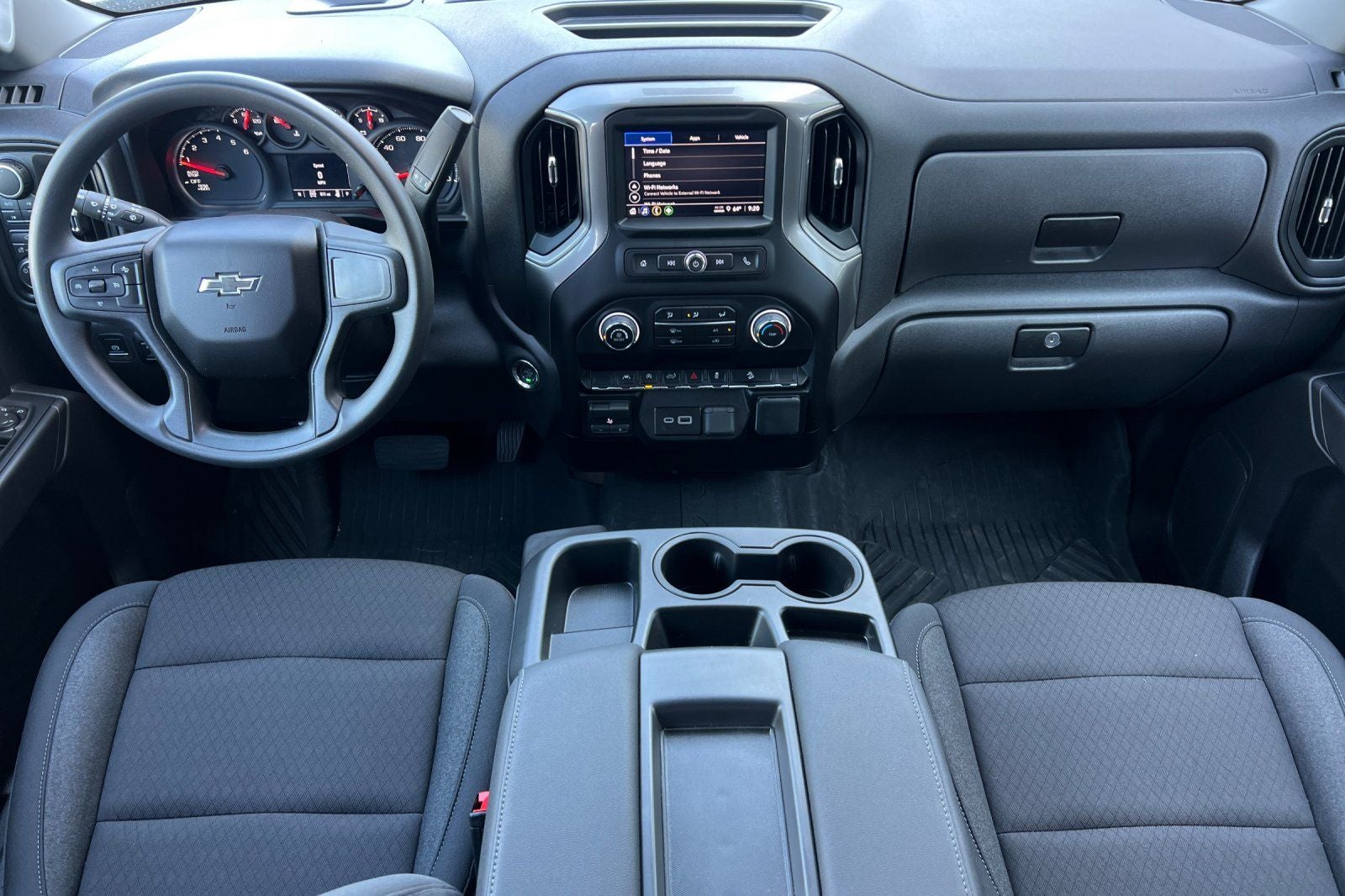 2026 Chevrolet Silverado 1500 4WD Crew Cab Short Bed Custom Trail Boss