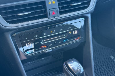 2026 Volkswagen Taos SE Black