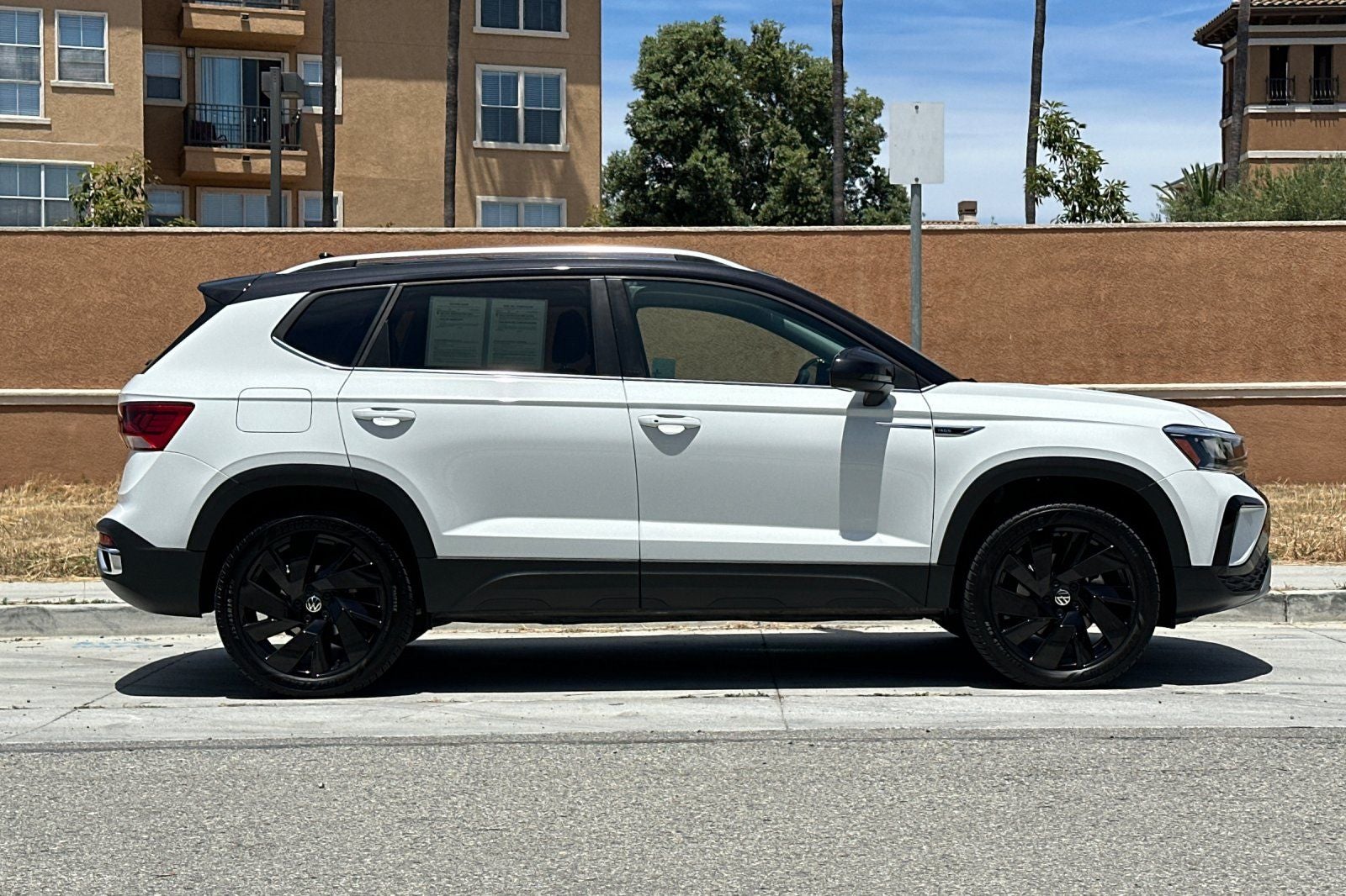 2024 Volkswagen Taos 1.5T SE