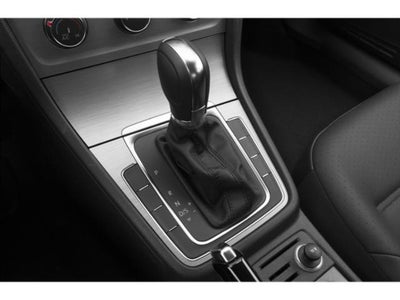 2015 Volkswagen Golf TSI S 4-Door