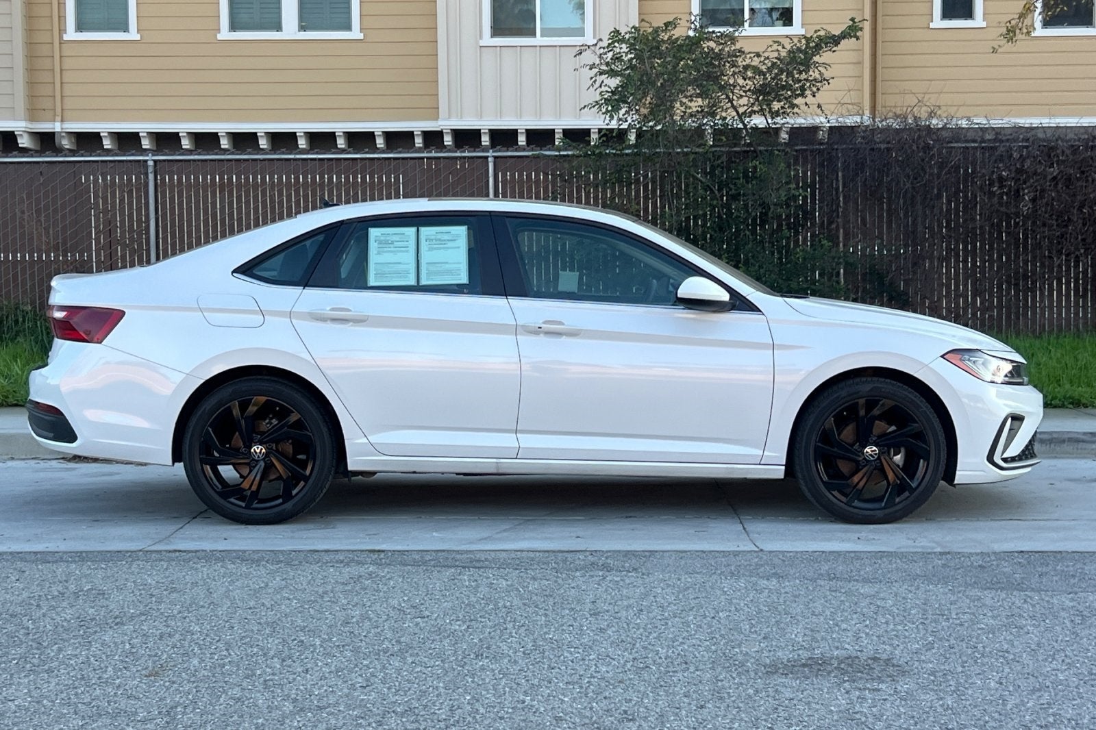 2025 Volkswagen Jetta 1.5T SE