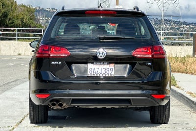 2015 Volkswagen Golf SportWagen TDI S 4-Door