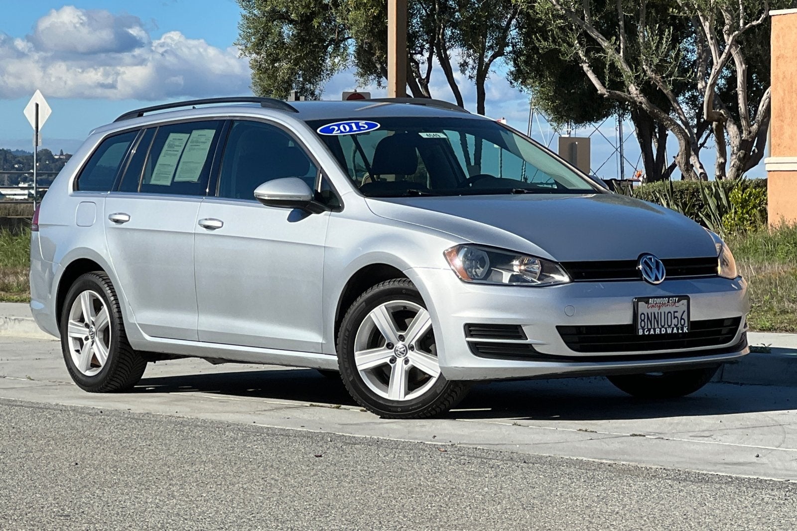 2015 Volkswagen Golf SportWagen TDI S 4-Door