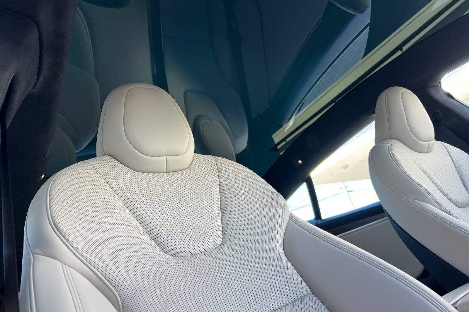 2022 Tesla Model S Dual Motor All-Wheel Drive