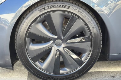 2022 Tesla Model S Dual Motor All-Wheel Drive