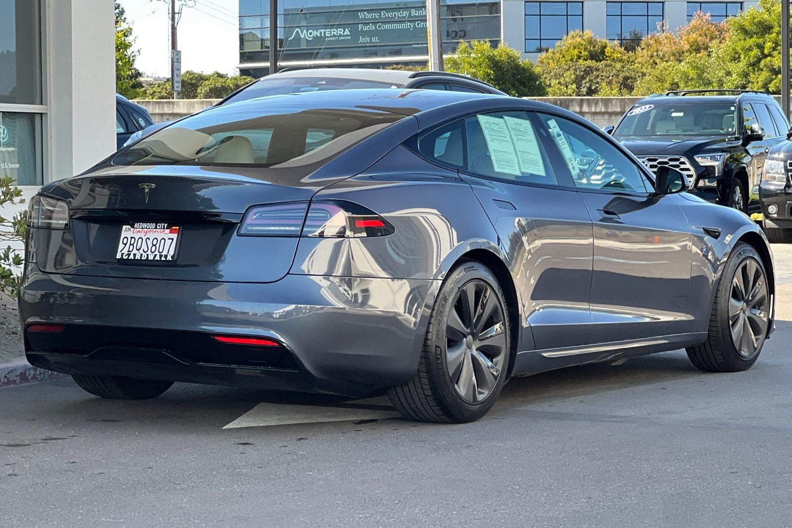 2022 Tesla Model S Dual Motor All-Wheel Drive