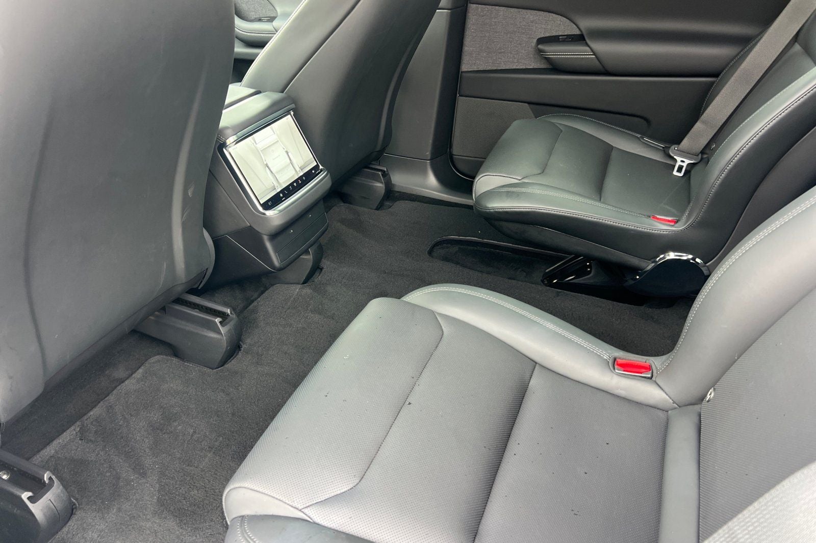 2023 Tesla Model X Standard Range