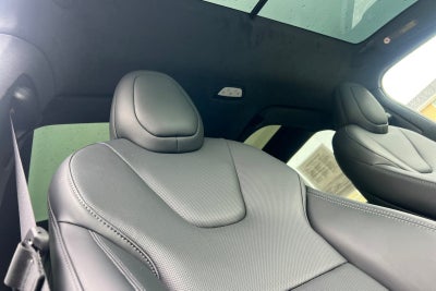 2023 Tesla Model X Standard Range