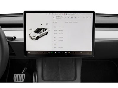 2022 Tesla Model Y Long Range Dual Motor All-Wheel Drive