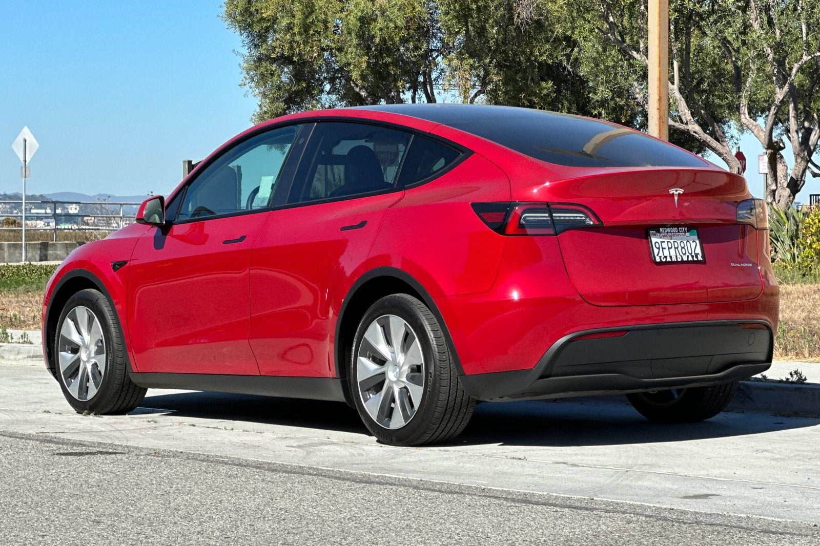 2023 Tesla Model Y Long Range Dual Motor All-Wheel Drive