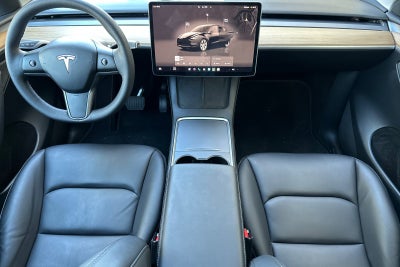 2024 Tesla Model Y Long Range Dual Motor All-Wheel Drive