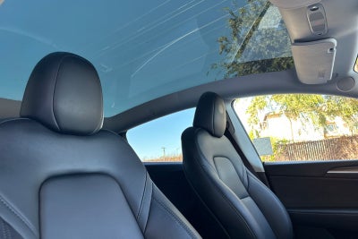 2024 Tesla Model Y Long Range Dual Motor All-Wheel Drive