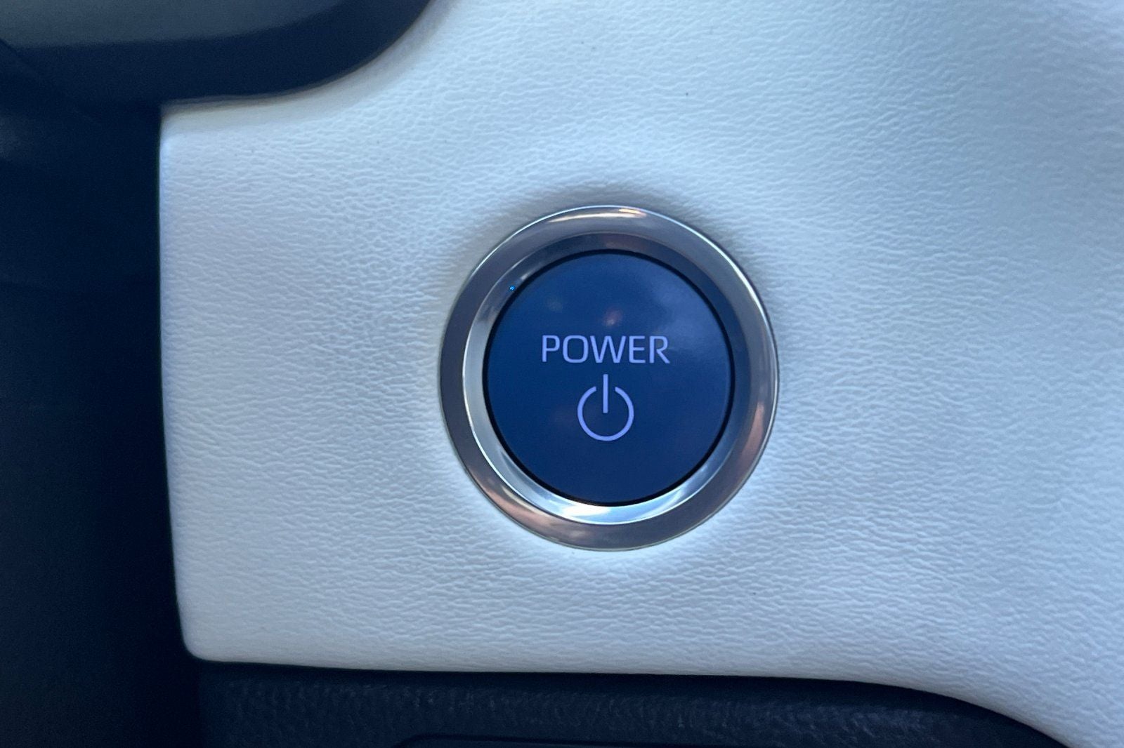 2023 Toyota Sequoia Capstone