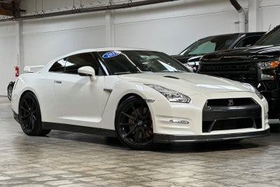 2015 Nissan GT-R Premium