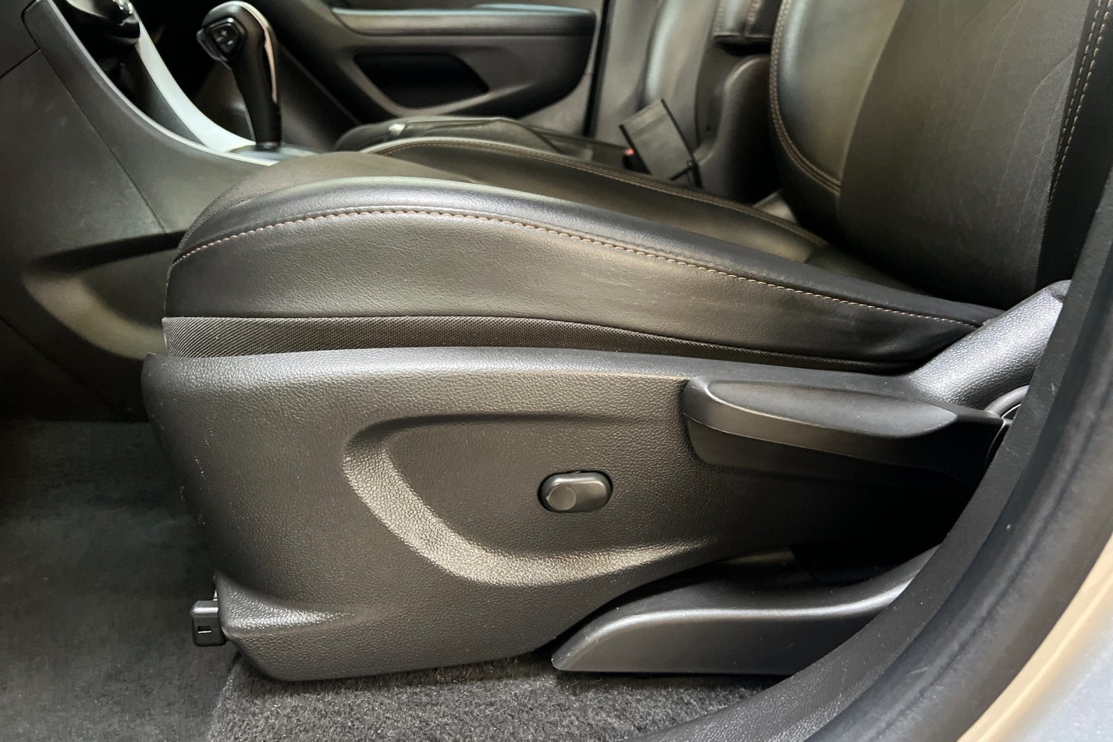 2021 Chevrolet Trax AWD LT