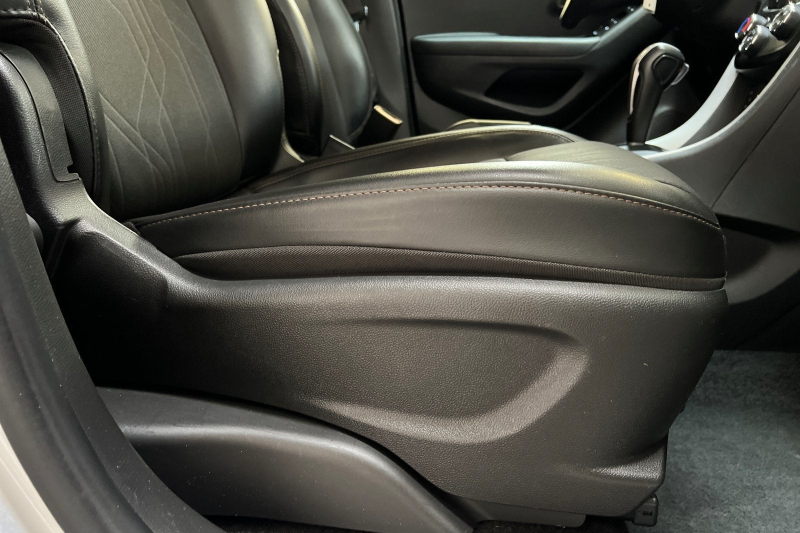 2021 Chevrolet Trax AWD LT