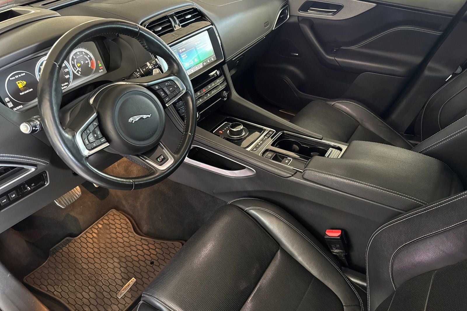 2018 Jaguar F-PACE S