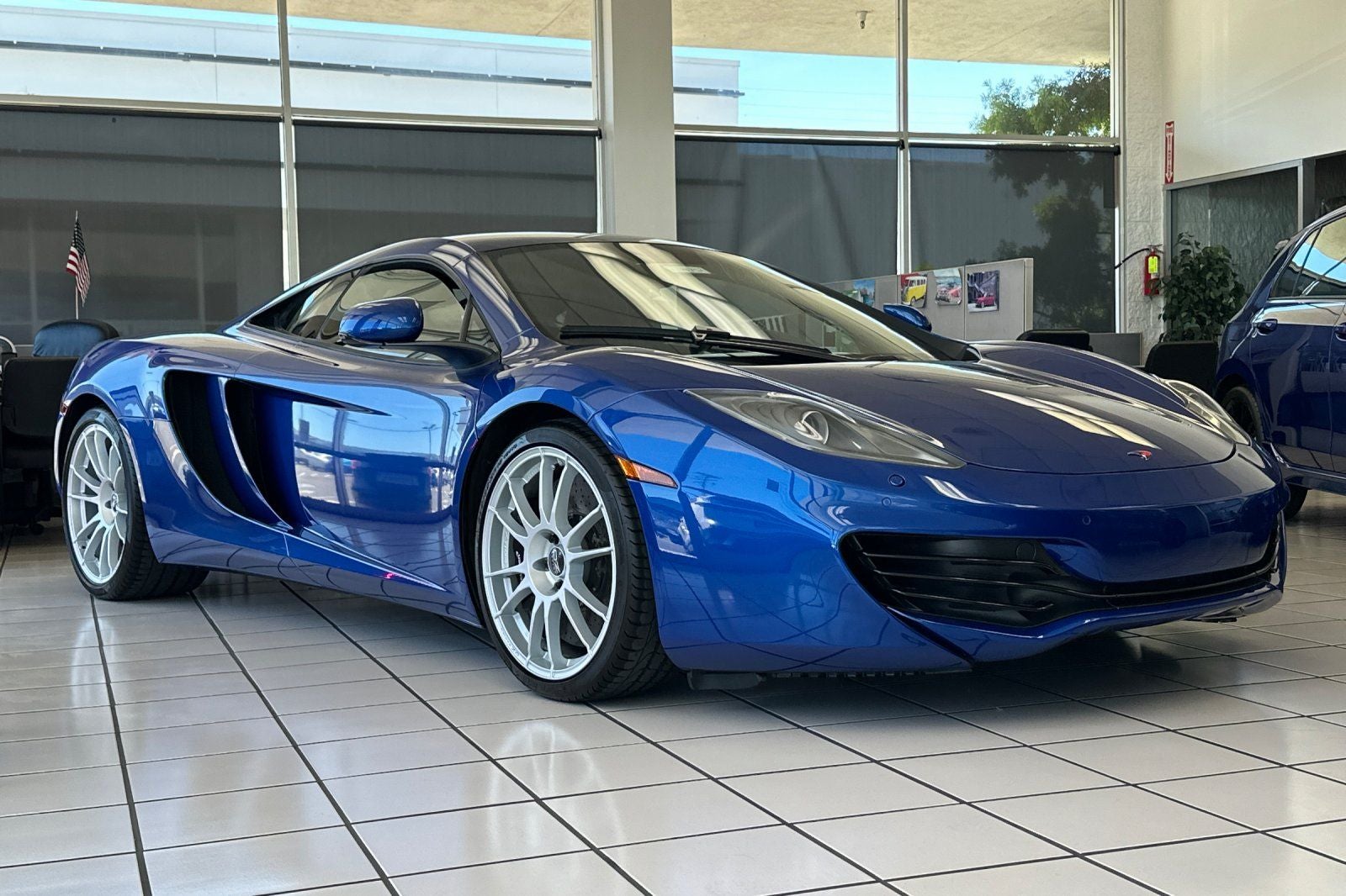 2012 McLaren MP4-12C Base