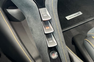 2019 McLaren 720S Base