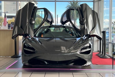 2019 McLaren 720S Base