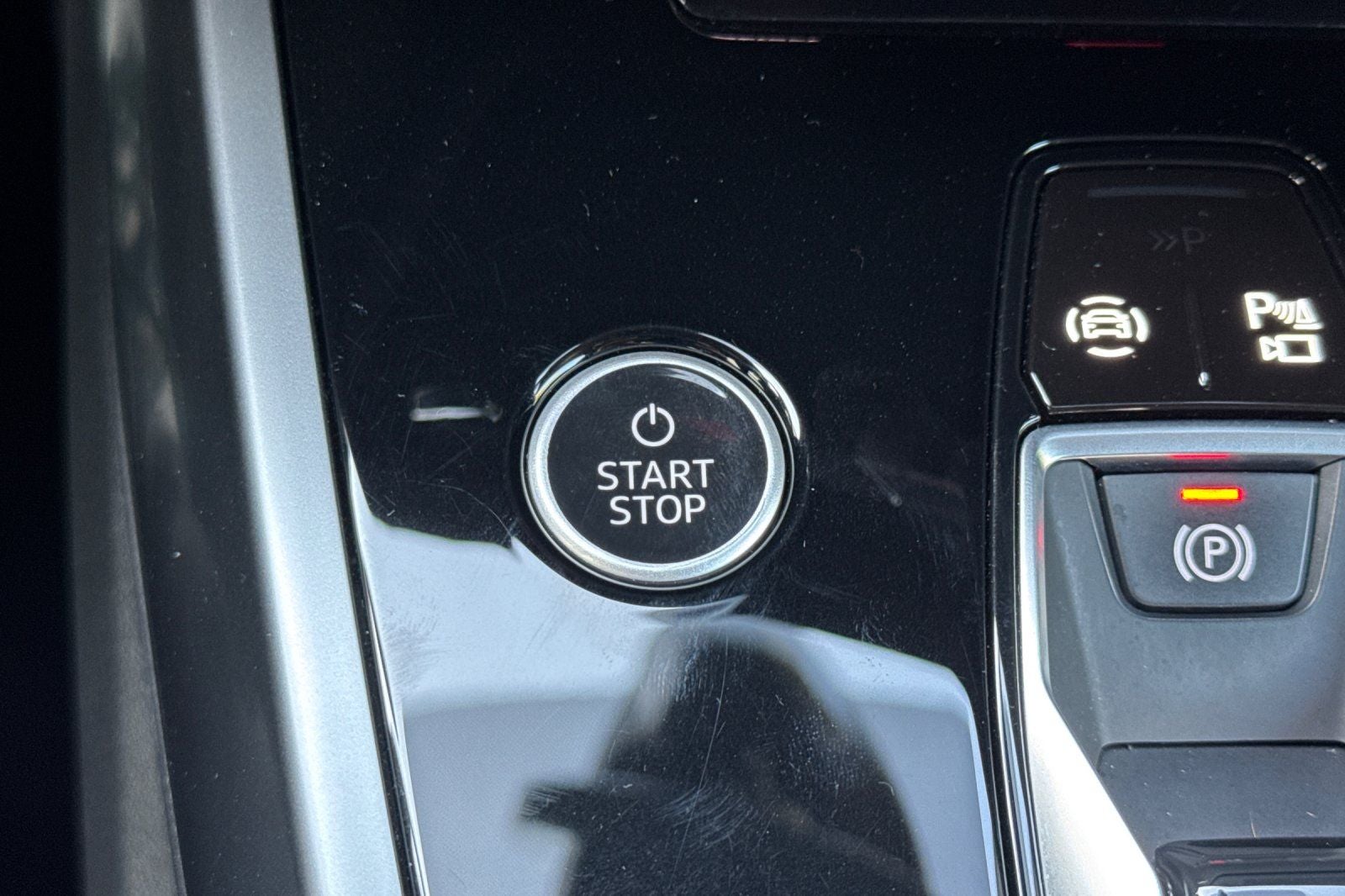 2023 Audi Q4 e-tron Premium Plus 40 RWD